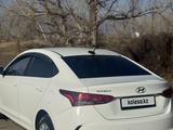 Hyundai Accent 2020 годаүшін6 700 000 тг. в Семей – фото 2