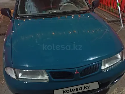 Mitsubishi Carisma 1997 года за 1 400 000 тг. в Алматы