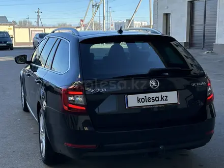 Skoda Octavia 2019 года за 7 900 000 тг. в Алматы – фото 7