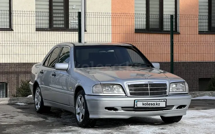 Mercedes-Benz C 280 1994 года за 2 700 000 тг. в Алматы