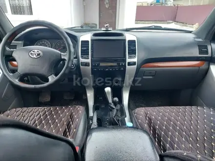 Toyota Land Cruiser Prado 2007 года за 10 000 000 тг. в Актобе – фото 5