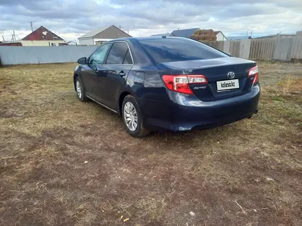 Toyota Camry 2014 года за 6 500 000 тг. в Уральск – фото 4