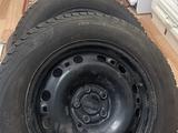 Шипованные шины с дисками за 80 000 тг. в Астана – фото 4