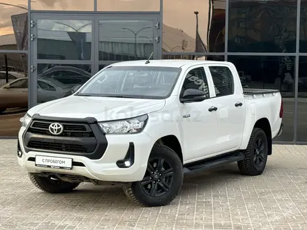 Toyota Hilux 2021 года за 17 535 000 тг. в Уральск