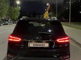 Hyundai Santa Fe 2019 годаүшін14 700 000 тг. в Астана – фото 5