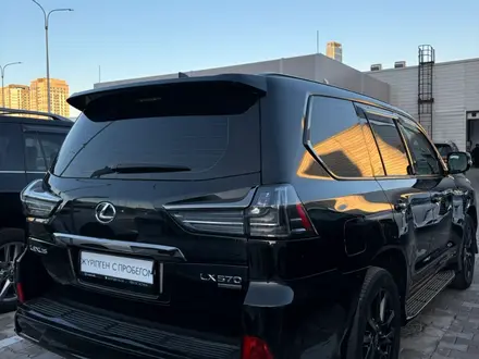 Lexus LX 570 2020 года за 48 000 000 тг. в Астана – фото 4