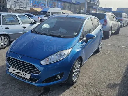 Ford Fiesta 2013 года за 3 750 000 тг. в Шымкент – фото 2