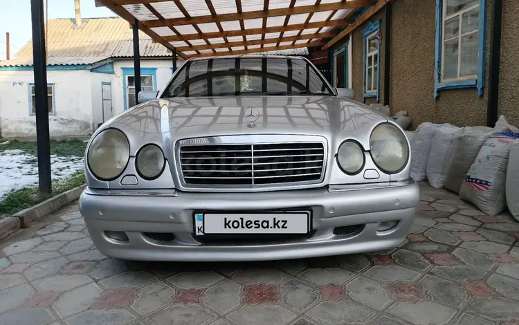 Mercedes-Benz E 320 1998 года за 4 000 000 тг. в Талдыкорган