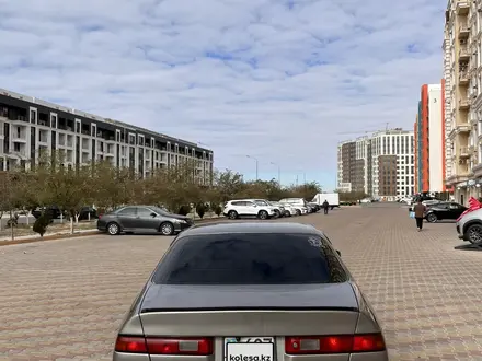 Toyota Camry 1998 года за 3 000 000 тг. в Жанаозен – фото 6
