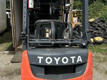 Toyota  8F 2016 года за 3 800 000 тг. в Шымкент