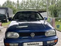 Volkswagen Golf 1997 годаүшін1 950 000 тг. в Алматы