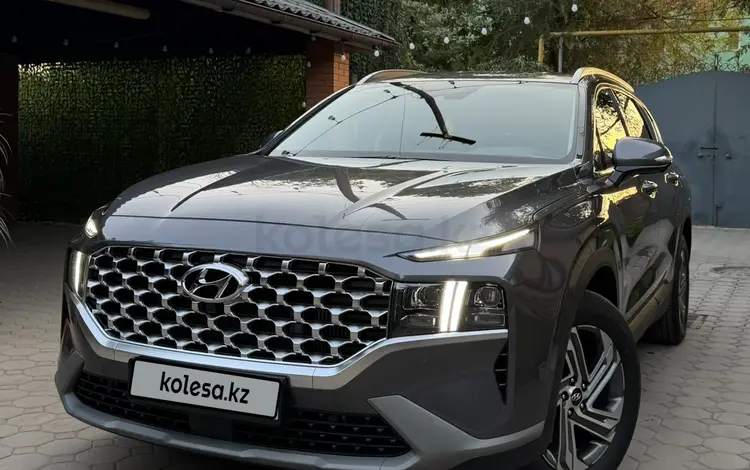 Hyundai Santa Fe 2021 года за 15 500 000 тг. в Алматы