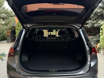 Hyundai Santa Fe 2021 года за 15 500 000 тг. в Алматы – фото 20