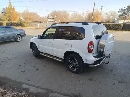 Chevrolet Niva 2013 года за 2 800 000 тг. в Павлодар – фото 4