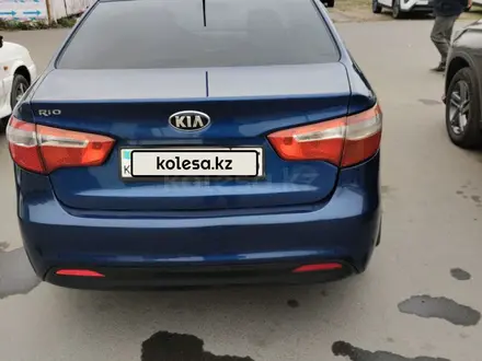 Kia Rio 2014 года за 4 700 000 тг. в Петропавловск – фото 3