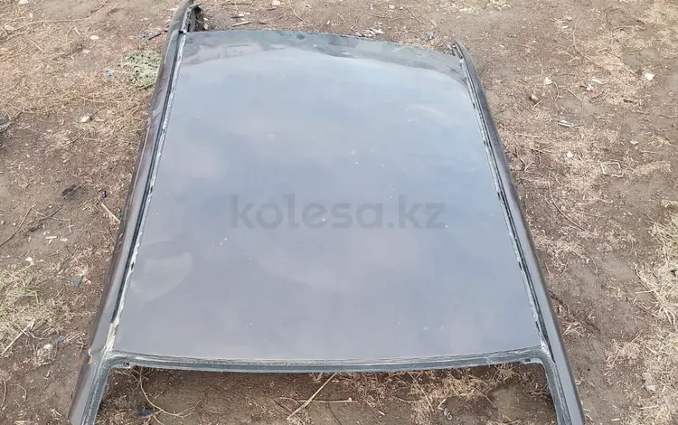 Hyundai Elantra 2014 год крыша за 1 000 тг. в Алматы