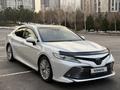 Toyota Camry 2019 годаүшін13 700 000 тг. в Шымкент – фото 4