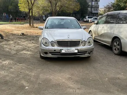 Mercedes-Benz E 240 2003 года за 4 500 000 тг. в Сатпаев – фото 9