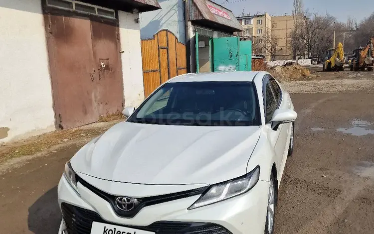 Toyota Camry 2019 года за 11 000 000 тг. в Тараз