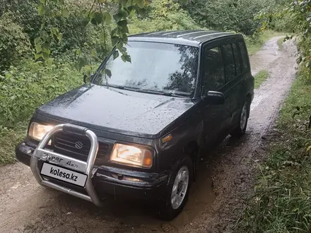 Suzuki Escudo 1995 года за 2 900 000 тг. в Риддер – фото 2