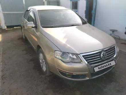 Volkswagen Passat 2008 года за 3 200 000 тг. в Семей – фото 6