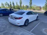 Lexus ES 300h 2015 годаүшін17 200 000 тг. в Астана – фото 5