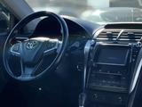 Toyota Camry 2015 годаүшін11 400 000 тг. в Актау – фото 5