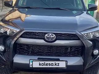 Toyota 4Runner, 2016