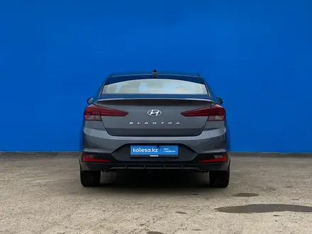 Hyundai Elantra 2019 года за 9 470 000 тг. в Алматы – фото 4