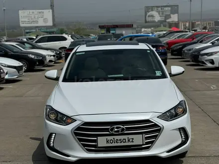 Hyundai Elantra 2018 года за 5 800 000 тг. в Кызылорда – фото 2