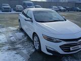 Chevrolet Malibu 2020 годаүшін9 202 987 тг. в Челябинск – фото 2