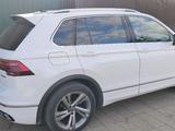 Volkswagen Tiguan 2021 года за 18 500 000 тг. в Костанай – фото 3