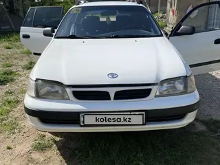 Toyota Carina E