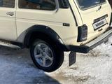 ВАЗ (Lada) Lada 2121 1999 годаүшін1 300 000 тг. в Усть-Каменогорск – фото 4