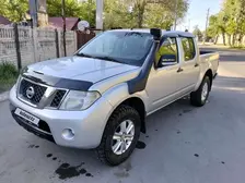 Nissan Navara, 2011