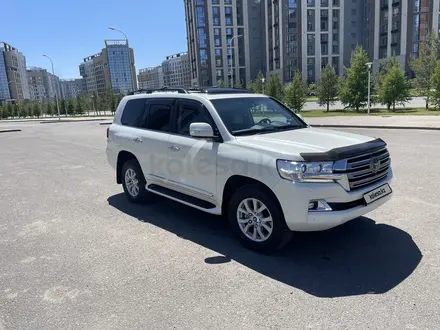 Toyota Land Cruiser 2020 года за 38 000 000 тг. в Астана – фото 2