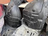 Подкрыльник подкрылок задний за 15 000 тг. в Астана