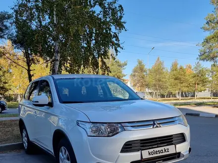 Mitsubishi Outlander 2015 года за 8 200 000 тг. в Костанай – фото 3