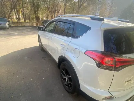 Toyota RAV4 2018 года за 12 700 000 тг. в Усть-Каменогорск – фото 6