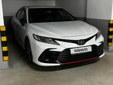 Toyota Camry 2021 годаүшін14 100 000 тг. в Астана