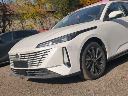 Changan Eado 2025 года за 7 190 000 тг. в Алматы – фото 5