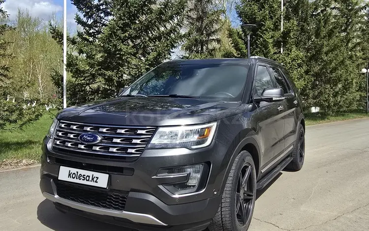 Ford Explorer 2015 года за 12 000 000 тг. в Астана