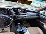 Lexus ES 250 2019 года за 19 500 000 тг. в Астана – фото 4