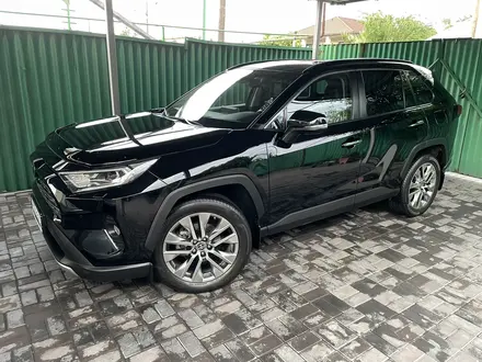 Toyota RAV4 2022 года за 16 950 000 тг. в Алматы – фото 5