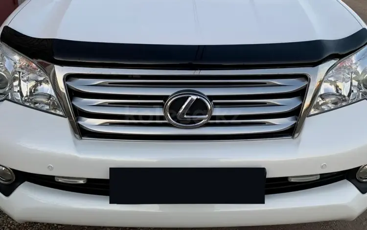 Дефлектор капота мухобойка на Lexus GX 460 с 2010 по 2023 за 28 000 тг. в Астана