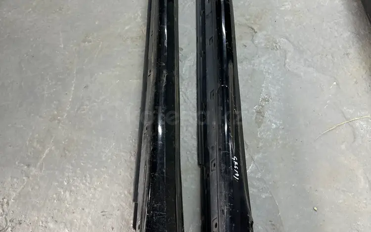 Накладка парог на лексус gs 190 за 40 000 тг. в Алматы