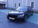 BMW 740 2019 года за 28 000 000 тг. в Алматы – фото 3