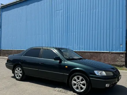 Toyota Camry 1999 года за 4 300 000 тг. в Алматы