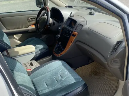 Lexus RX 300 1999 года за 3 450 000 тг. в Усть-Каменогорск – фото 4