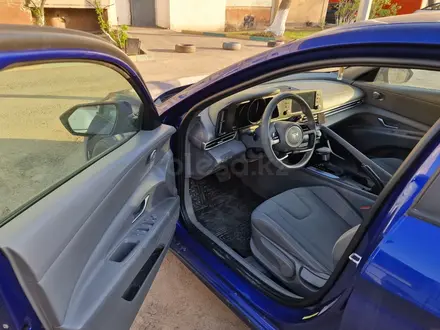 Hyundai Elantra 2022 года за 8 700 000 тг. в Актобе – фото 10